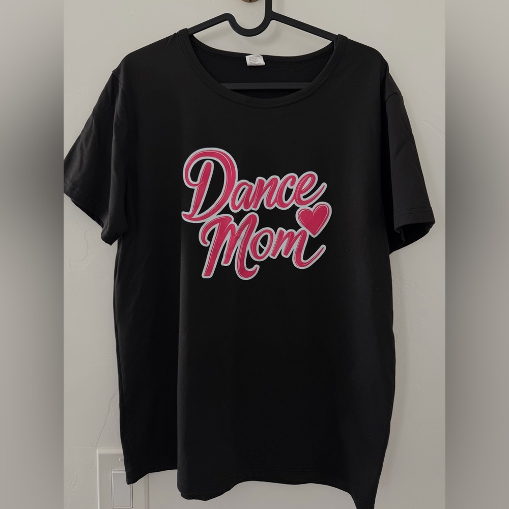 ‘Dance Mom' Women’s Black T-Shirt